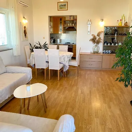 Marina Appartement Barbat na Rabu