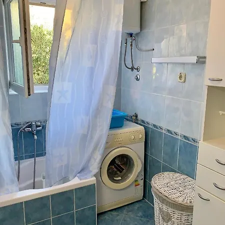 Marina Barbat na Rabu