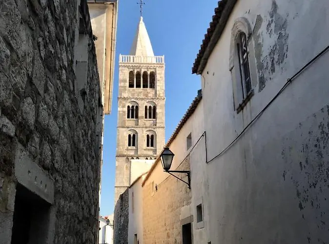 Marina Barbat na Rabu